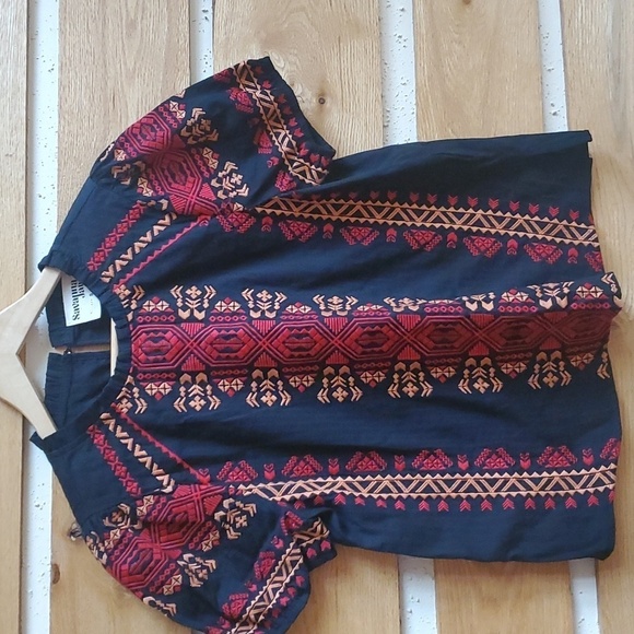 Savanna Jane Embroidered Short Sleeve Sz. S Blouse Tunic NWT - Picture 10 of 13